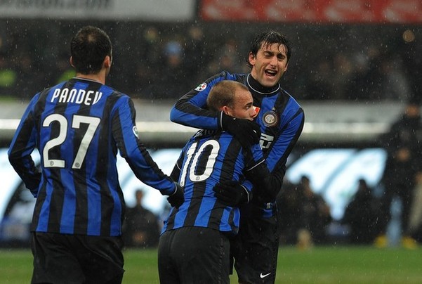 费城内线强势统治篮下（费城内线霸气掌控禁区）