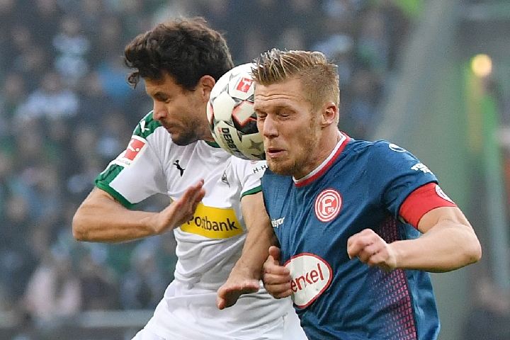 纽卡斯尔喷气机vs墨尔本城首发：卡普托领衔！巴多拉、金森健志在列（纽卡斯尔喷气机战墨尔本城首发出炉：卡普托领衔，巴多拉、金森健志入选）