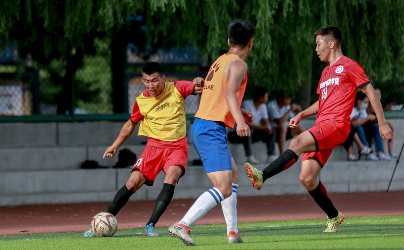 北京时间12月10日20：15，亚冠精英二级联赛小组赛将迎来收官战。（亚冠精英二级联赛小组赛收官战将于北京时间12月10日20：15打响）
