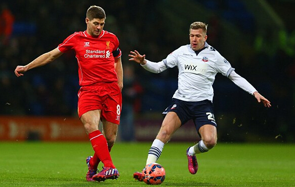 米兰VS萨索洛前瞻：锋线无大将恩昆库任先锋，要给超级杯留力（米兰战萨索洛前瞻：锋线缺主将，恩昆库担纲箭头，球队为超级杯蓄力）