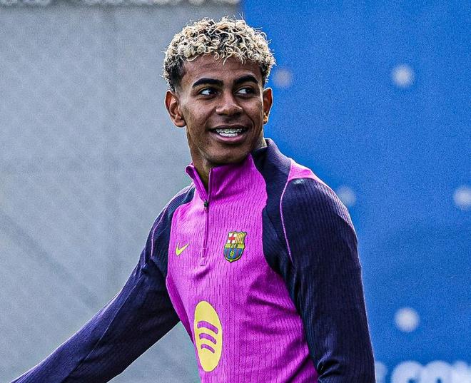 舍甫琴科：AC米兰本赛季有能力问鼎意甲，莱奥还有提升空间（舍甫琴科看好AC米兰问鼎本季意甲：莱奥仍有进步空间）