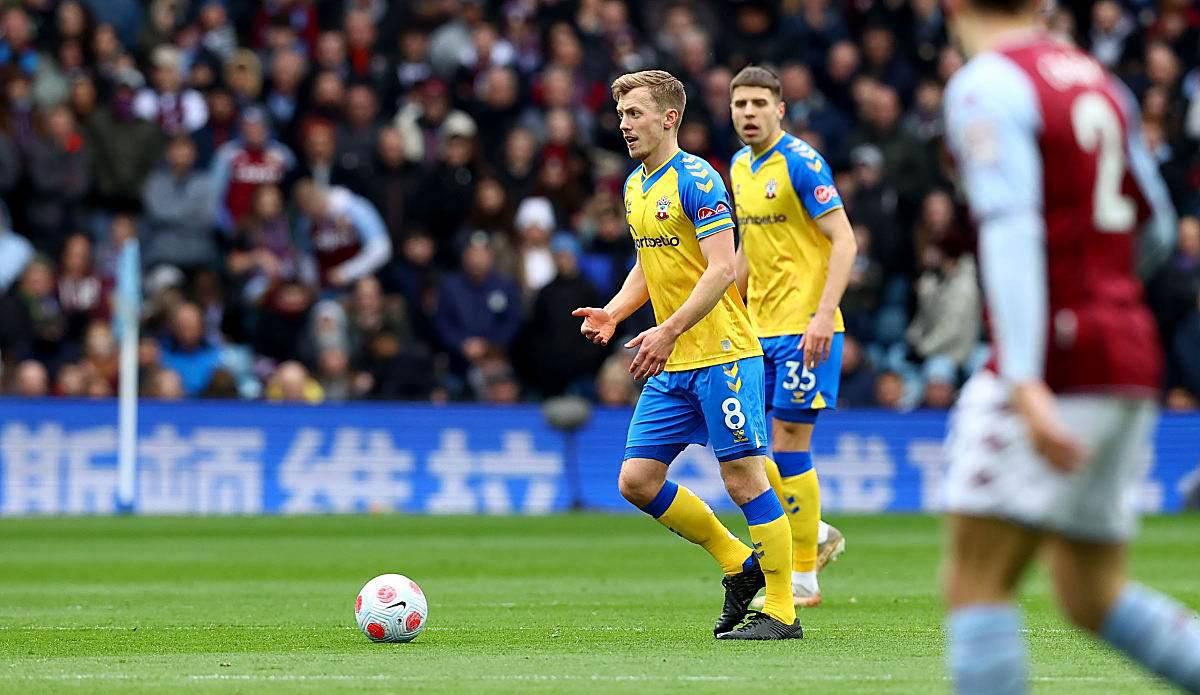 足球曼城豪取八连胜，瓜帅怒赞全队发挥完美（曼城豪夺八连胜，瓜迪奥拉盛赞全队表现无懈可击）