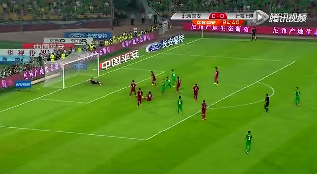 不相伯仲！米兰与那不勒斯近4次交手2胜2负（难分高下：米兰与那不勒斯近4次对决各取两胜）